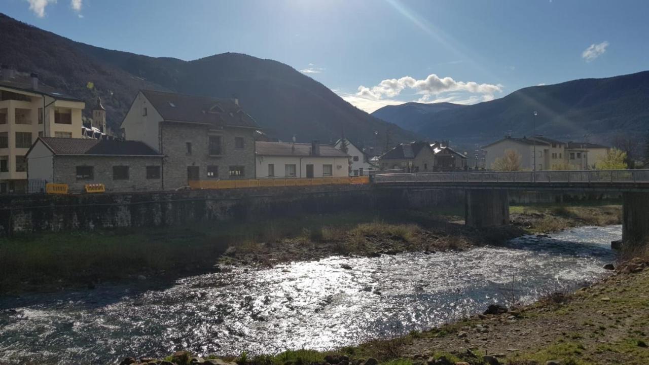 La Terraza De San Pedro Daire Biescas  Dış mekan fotoğraf